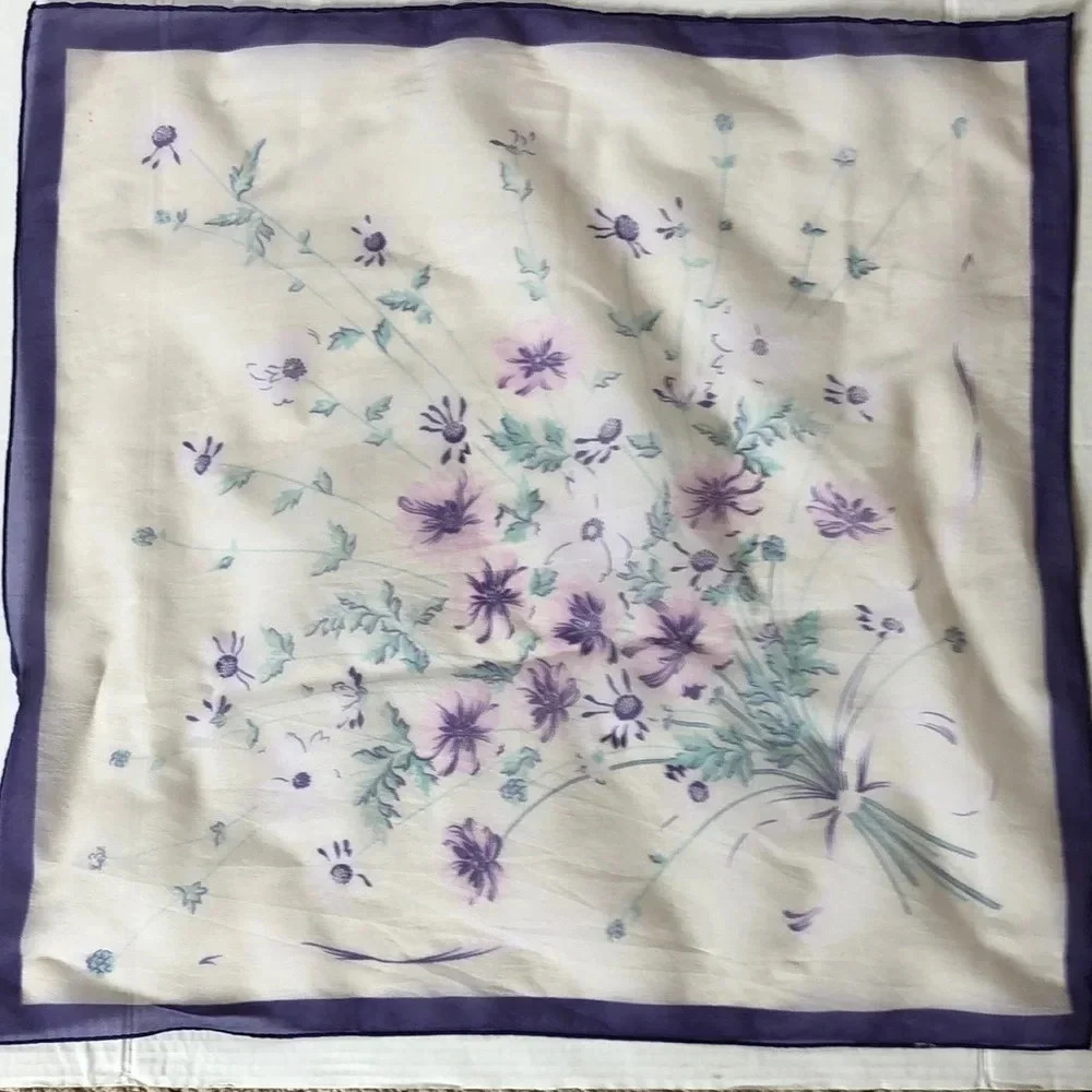 Vtg Floral Scarf